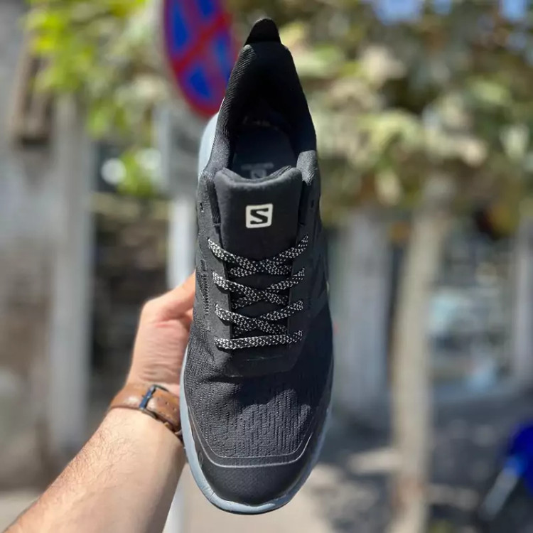 کفش روزمره سالامون مدل OUT pulse GTX ضدآب مشکی فیلی