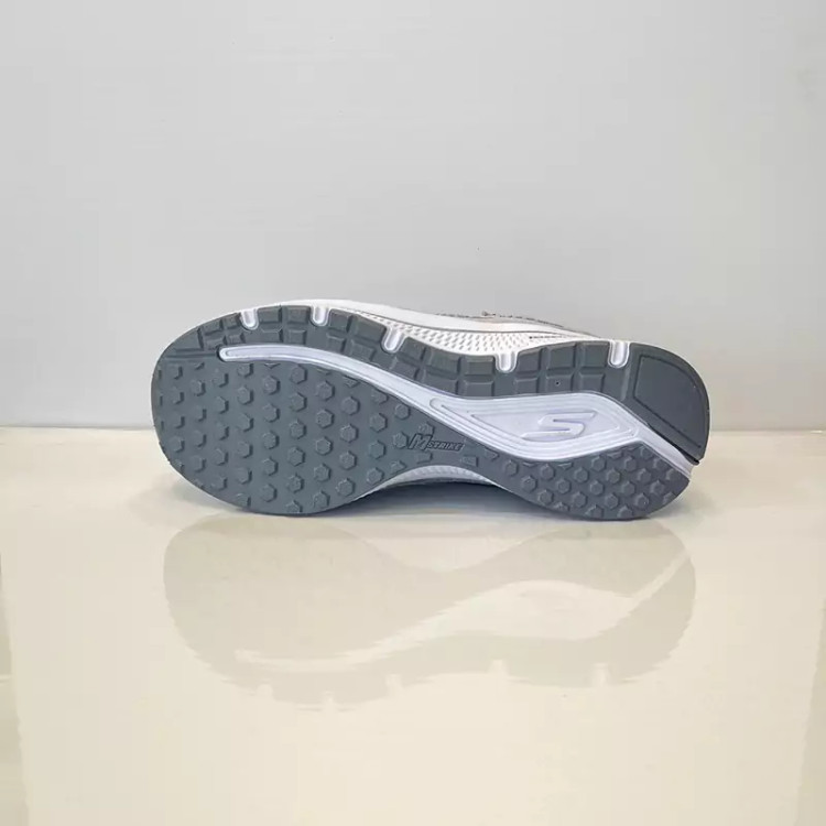 کفش پیاده روی مردانه اسکچرز مدل Go walk با زیره پنبه طوسی
