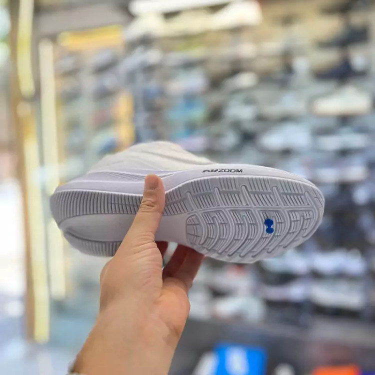 کتونی ورزشی نایکی مدل ایر زوم Air zoom رویه پارچه کد Z154