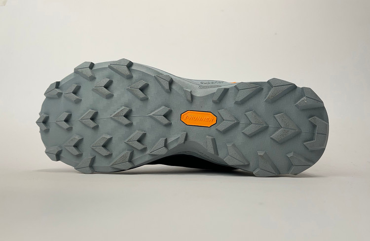 کفش ضدآب مردانه آی رانر I-runner رنگ مشکی زیر طوسی رویه برزنتی کد A003