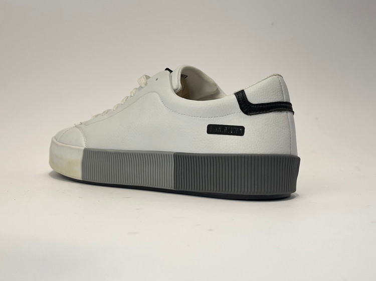 ونس سفید مردانه Pull & Bear